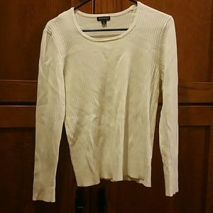Women's sweater